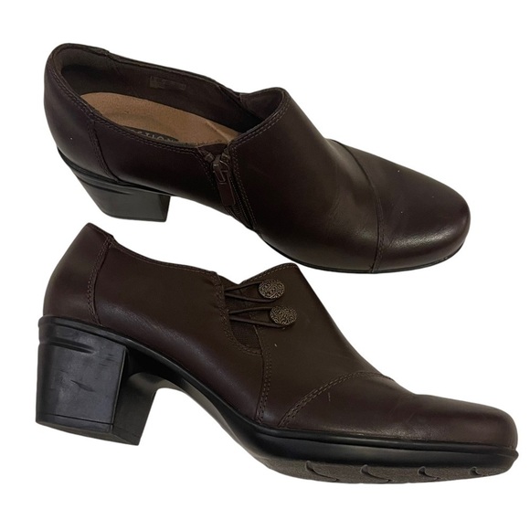 Women’s CLARKS Collection Emslie Brown Leather Heeled Ankle Booties Shoes - Picture 2 of 8